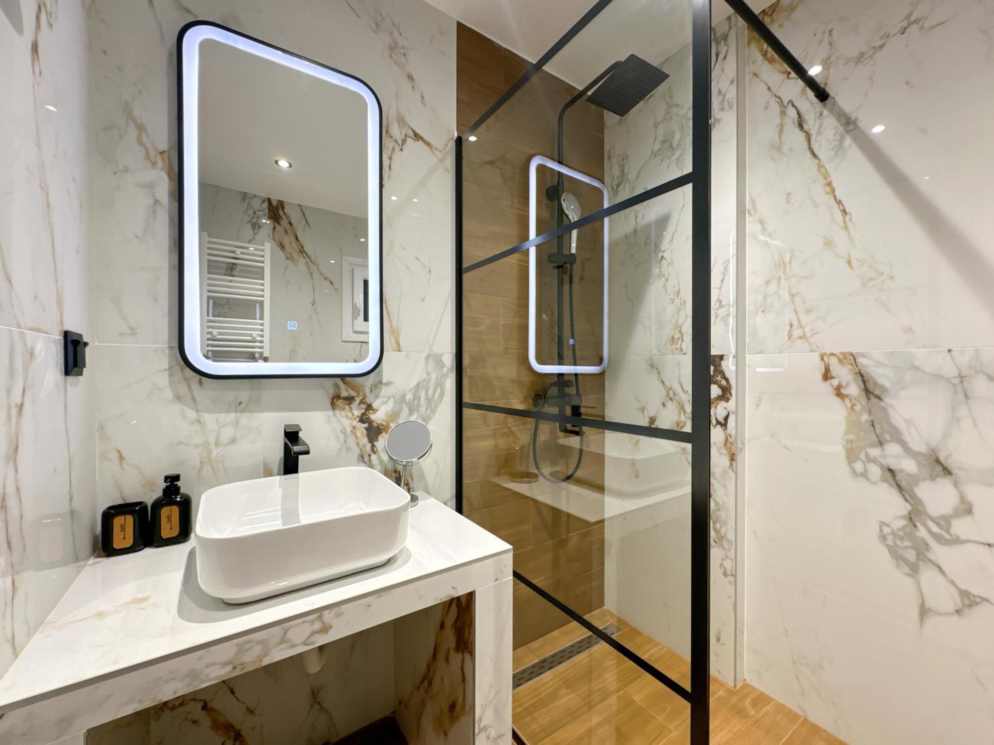Luxury Downtown Apartment D1 Thessaloníki Ngoại thất bức ảnh
